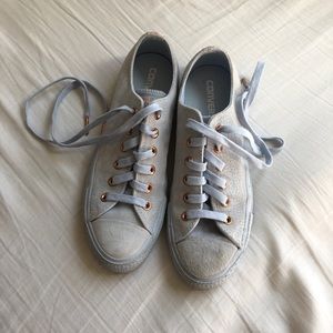 🌟SALE🌟 Converse sneakers